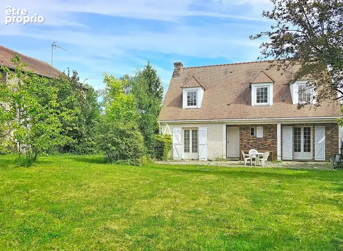 Maison et dépendances - photo 2