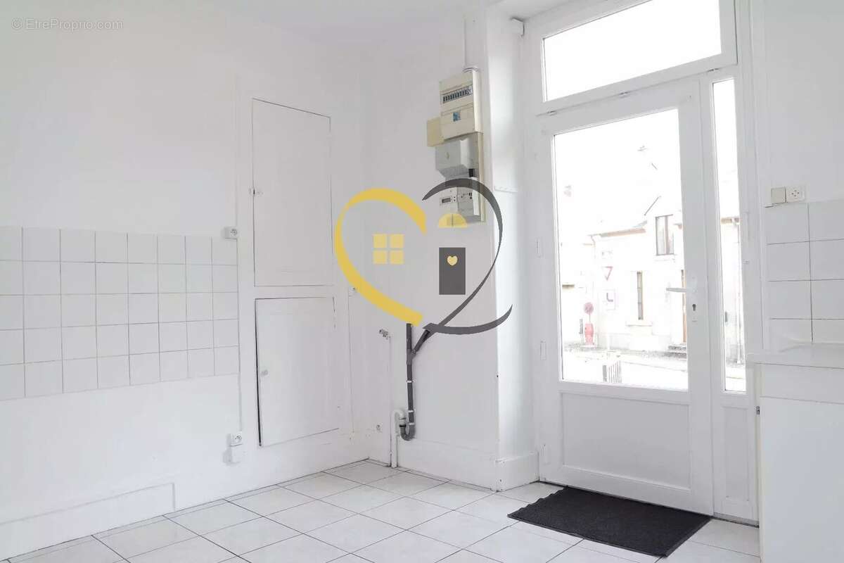 Maison à Reuilly pour investisseur - photo 13