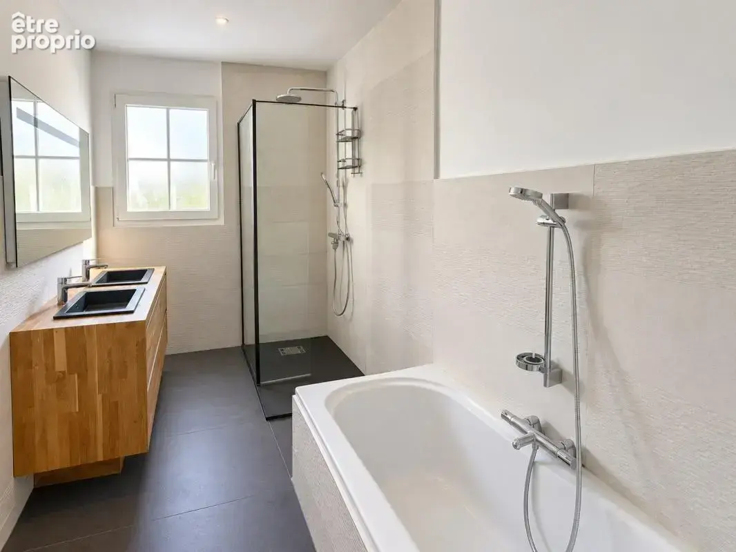 Maison 4chambres, jardin avec sa dépendance 126m2 habitables - photo 9