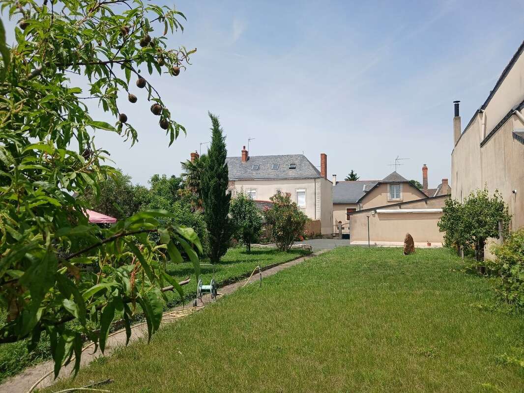 Maison à DAUMERAY