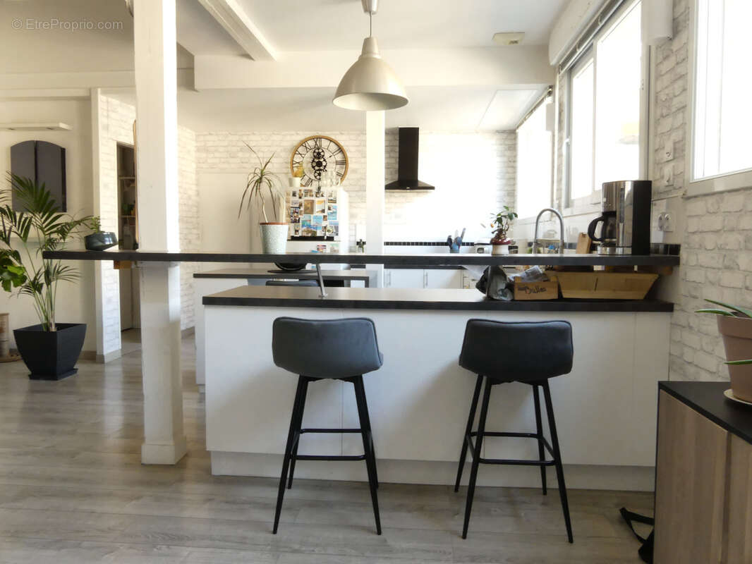 Maison de bourg rénovée avec atelier de 65 m2   Le Louroux-Béconnais - photo 9