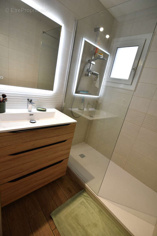 Maison à NOYERS-BOCAGE