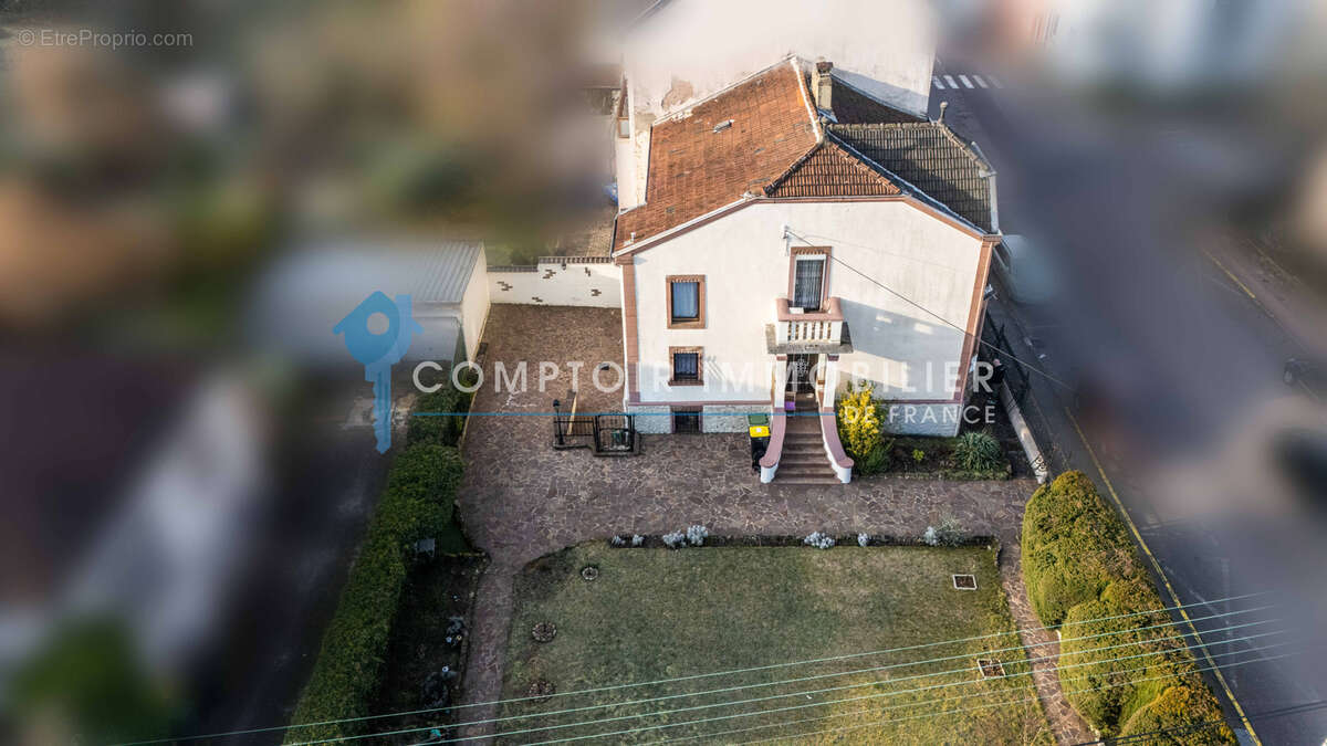 Maison à OETING