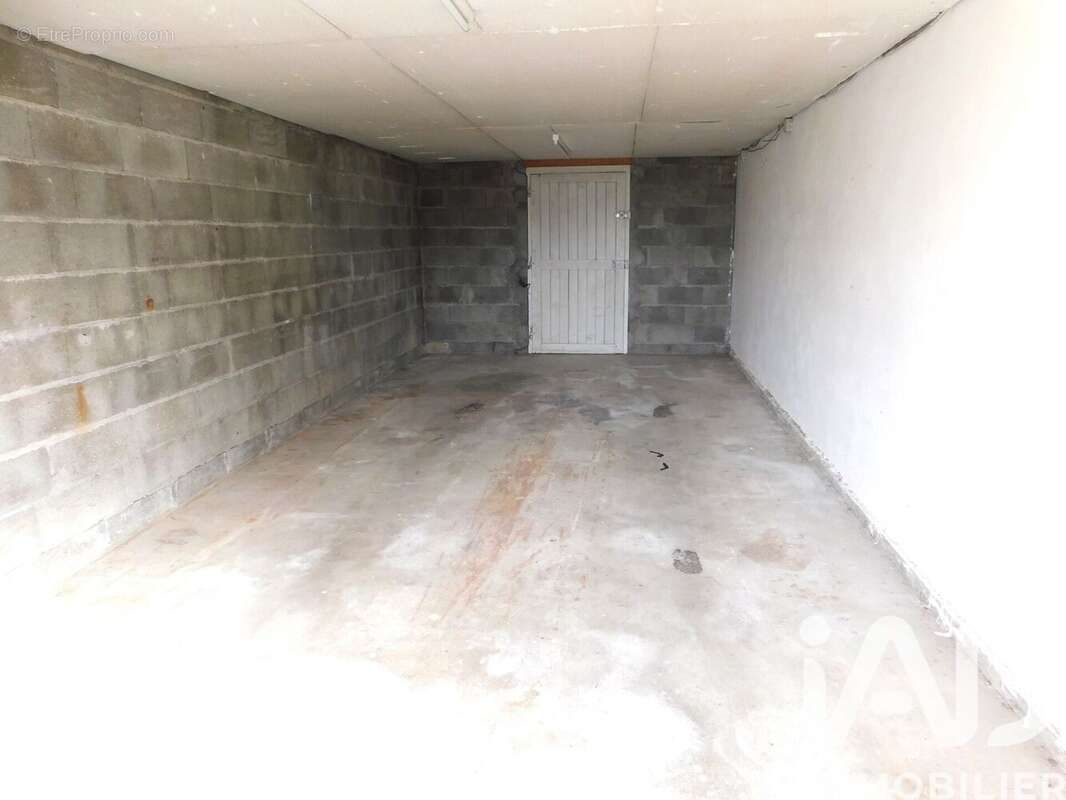 Photo 2 - Maison à SAINT-DOULCHARD