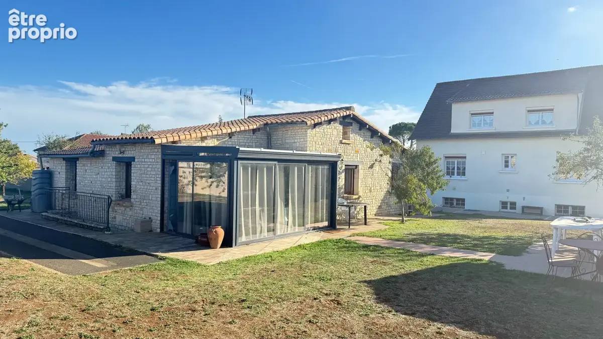 Photo Maison à Coulon au prix de 305 000€