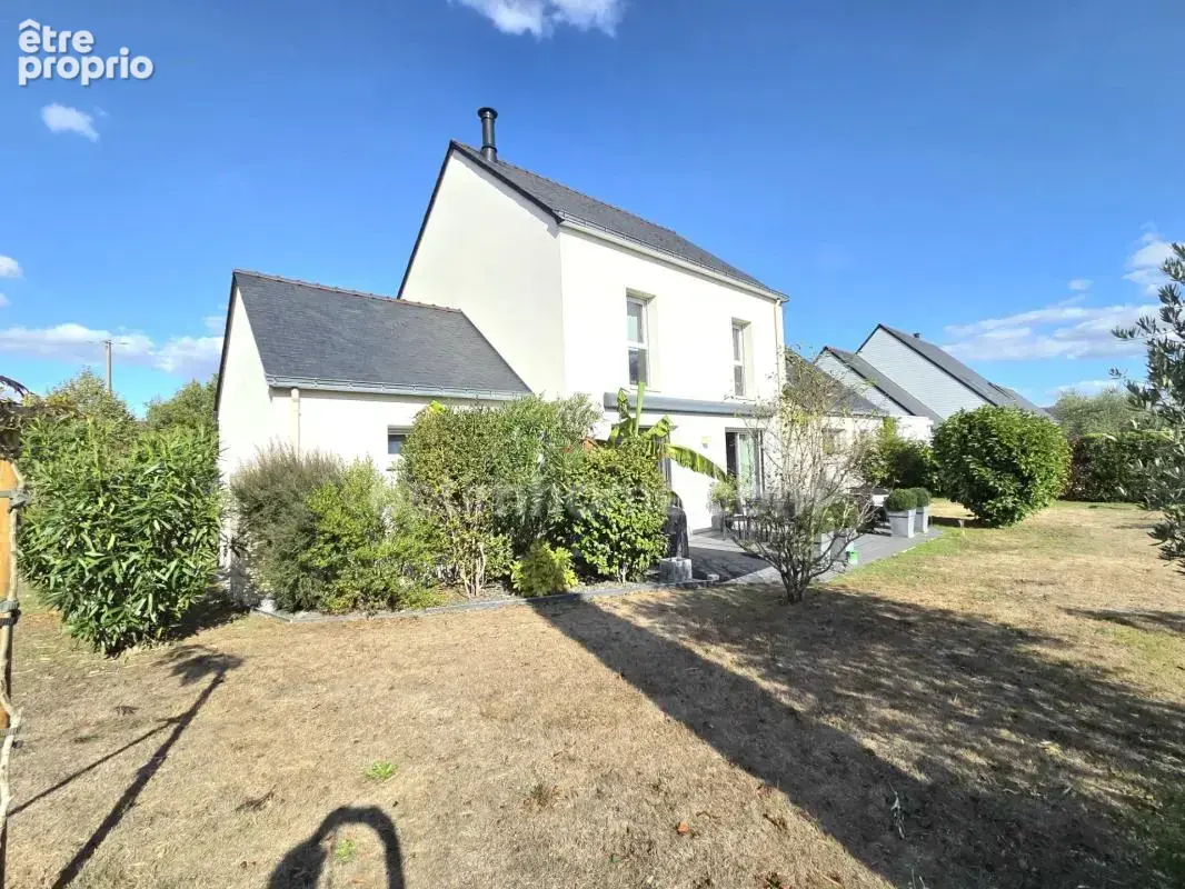 Casson, jolie maison familiale sous domotique avec piscine et superbe jardin paysage - photo 22