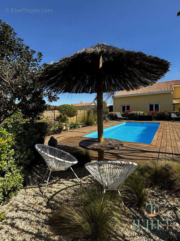 Maison à SAINT-SULPICE-DE-ROYAN