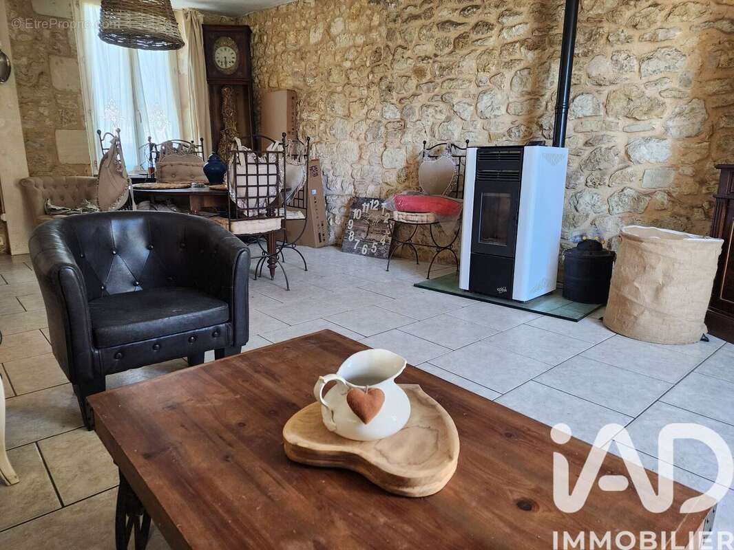 Photo 2 - Maison à QUEYRAC