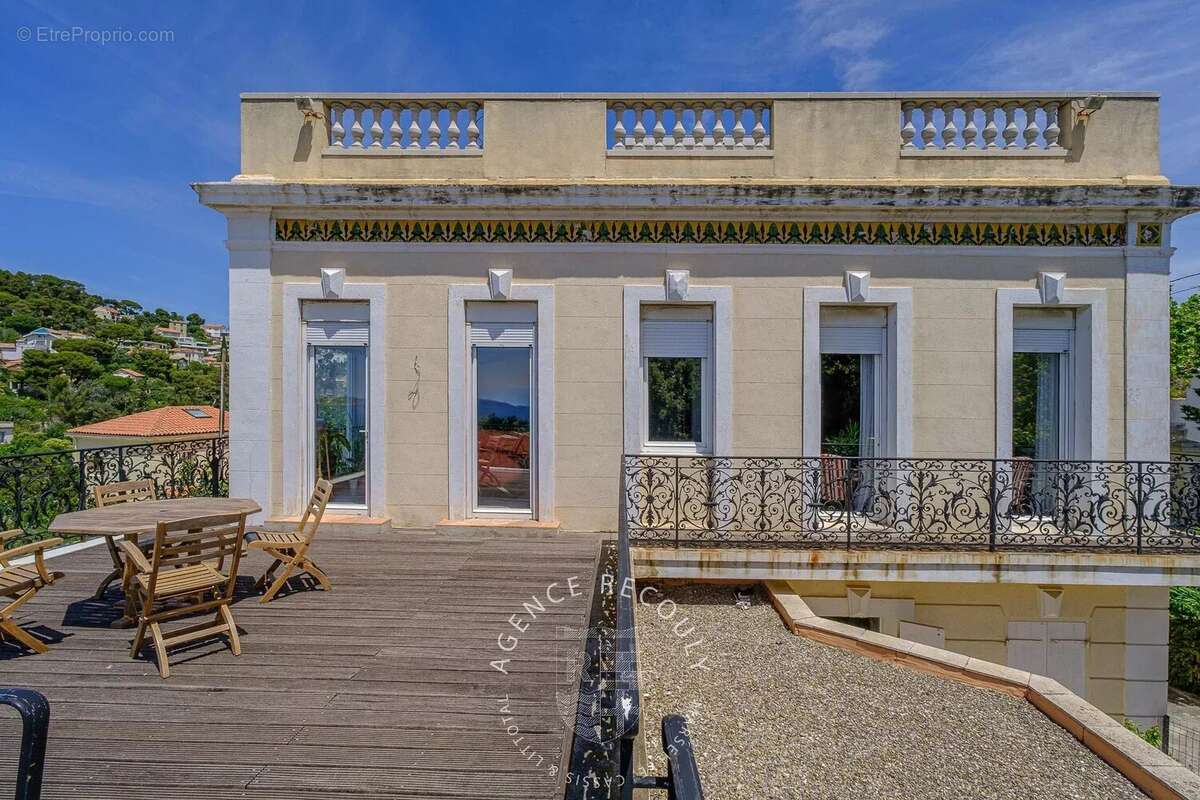 Maison à MARSEILLE-7E