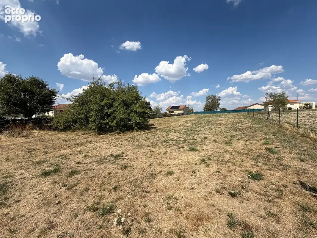 Terrain constructible Lauriere 1414 m2 - photo 3