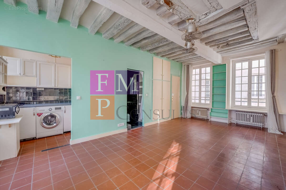 Appartement à PARIS-5E
