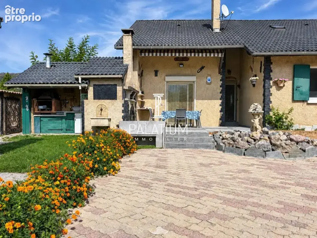 Espace et piscine : la maison de famille idéale - photo 3