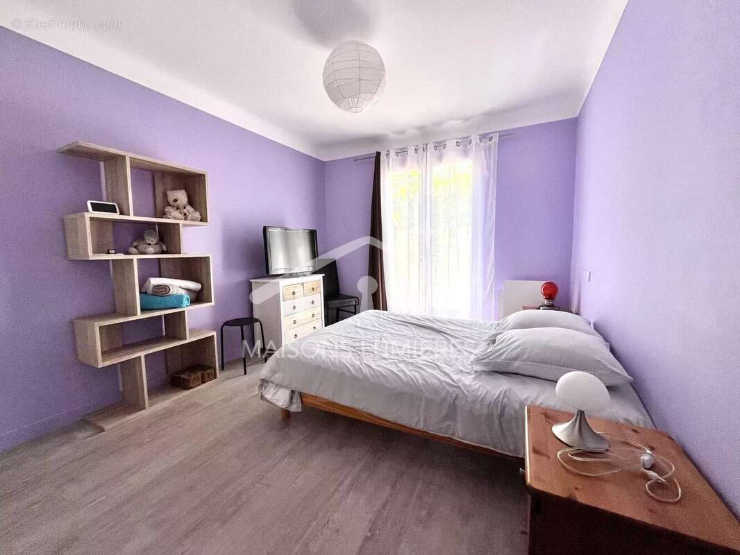 Maison à ROUSSILLON