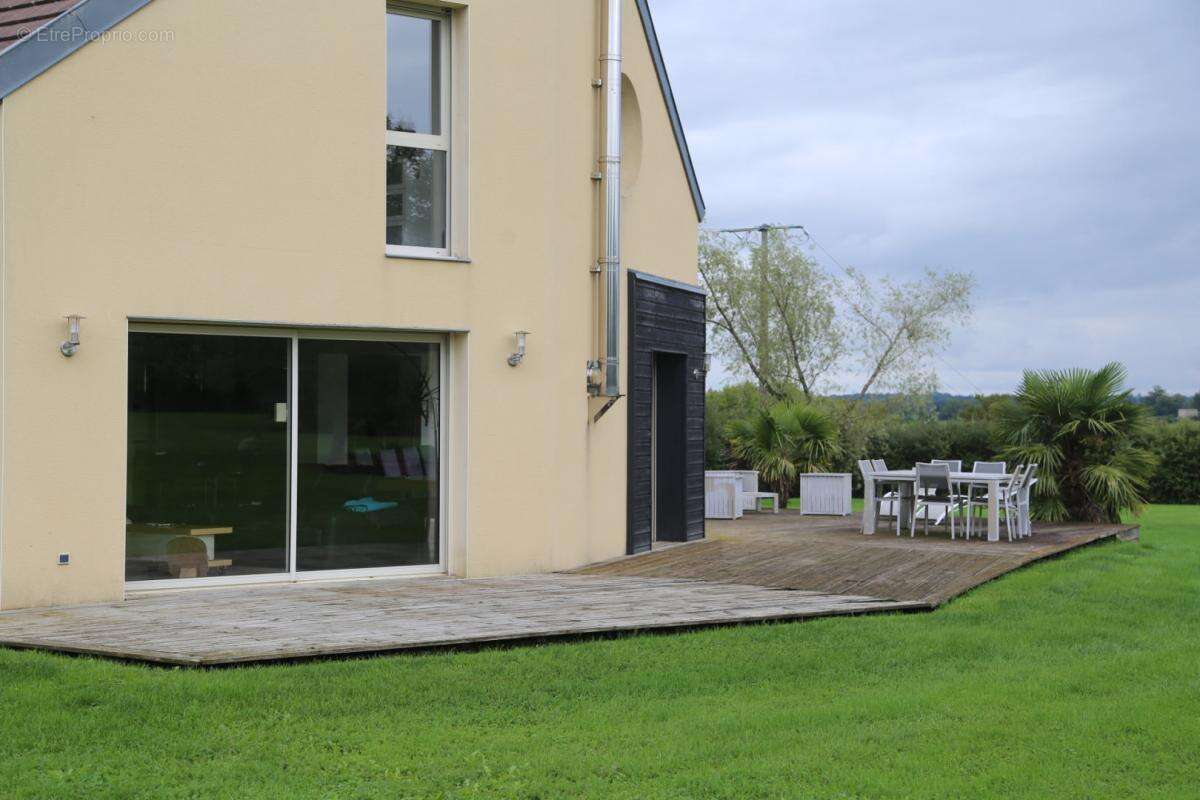 Maison à ARNAY-LE-DUC