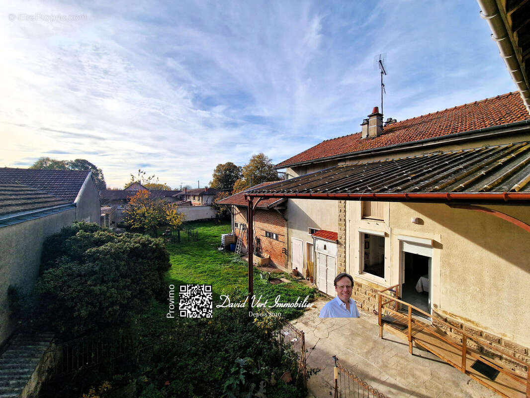 Maison à LA CHAUSSEE-SUR-MARNE