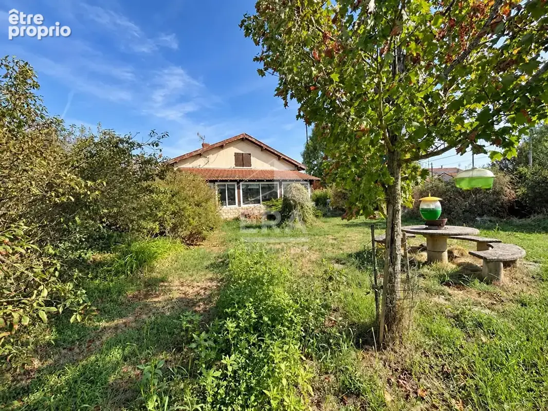 Maison à AMBRONAY