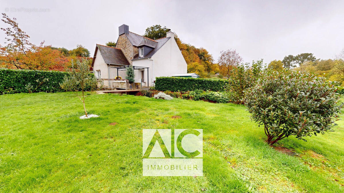 Maison à CHATELAUDREN