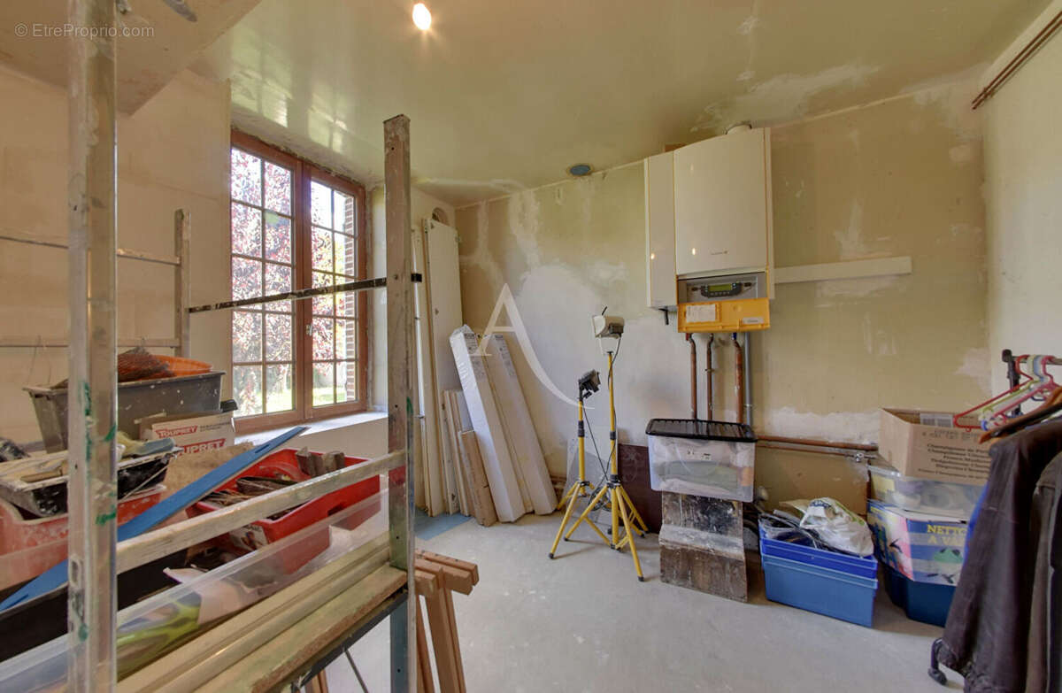 Maison à FLEURY-LA-VALLEE