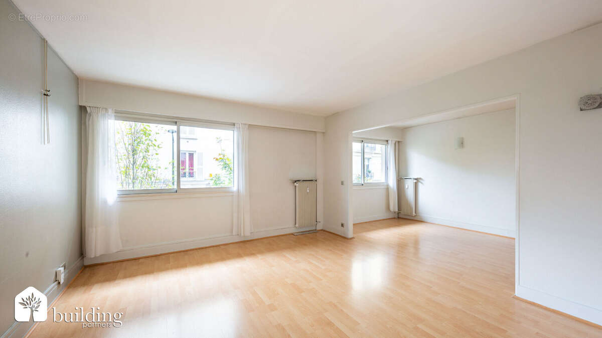 Appartement à LEVALLOIS-PERRET