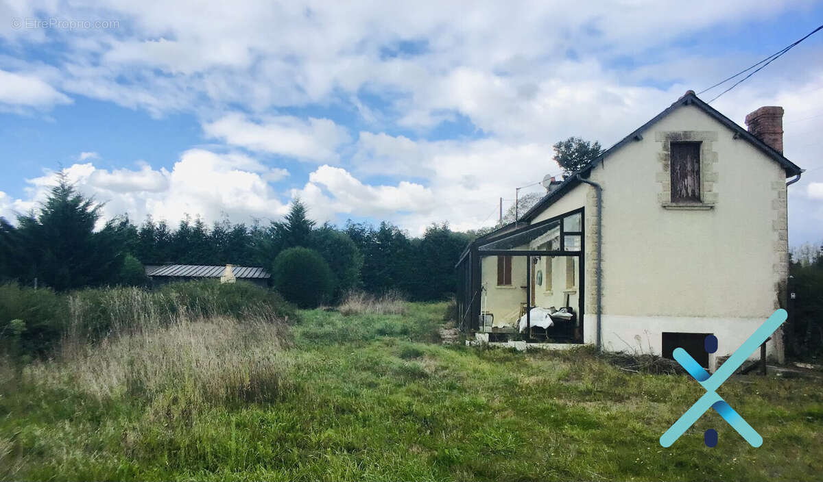 Maison à LES BRULAIS