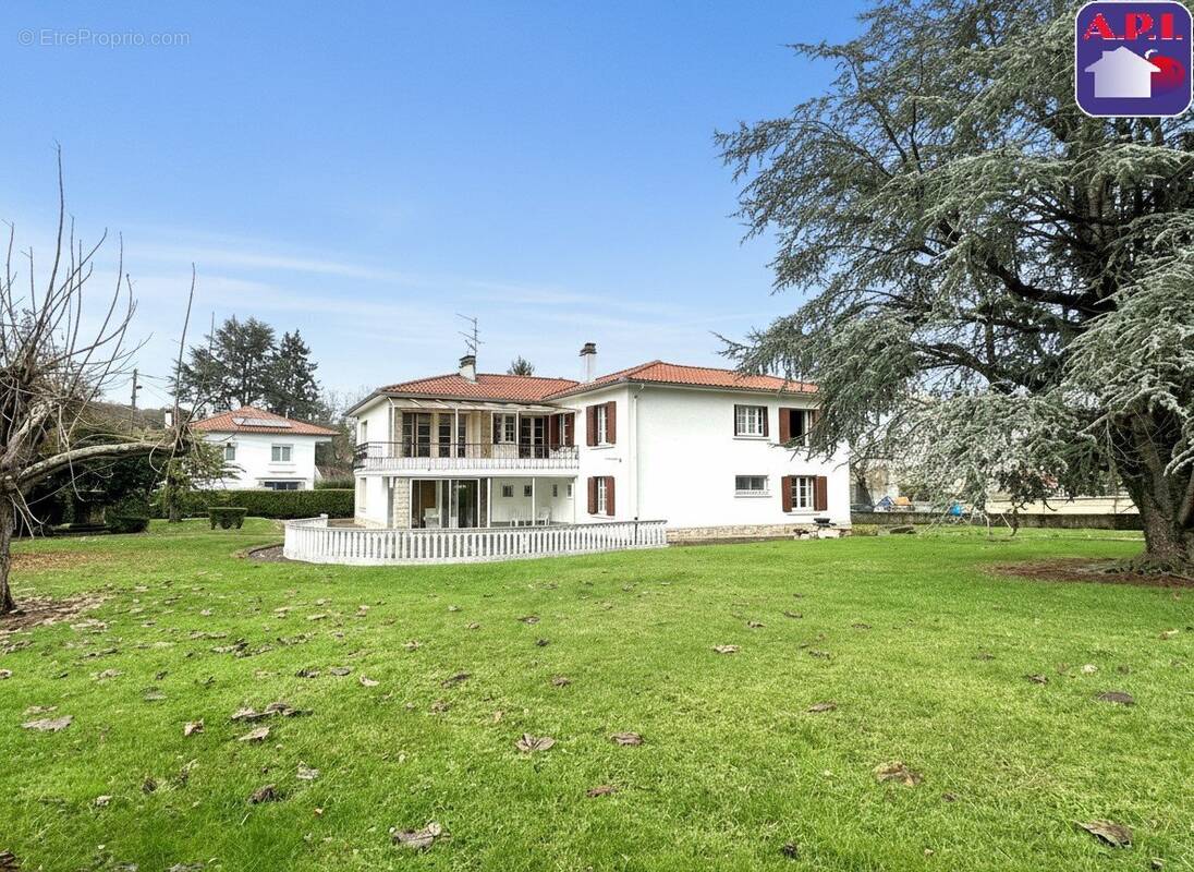 Maison à SAINT-GIRONS