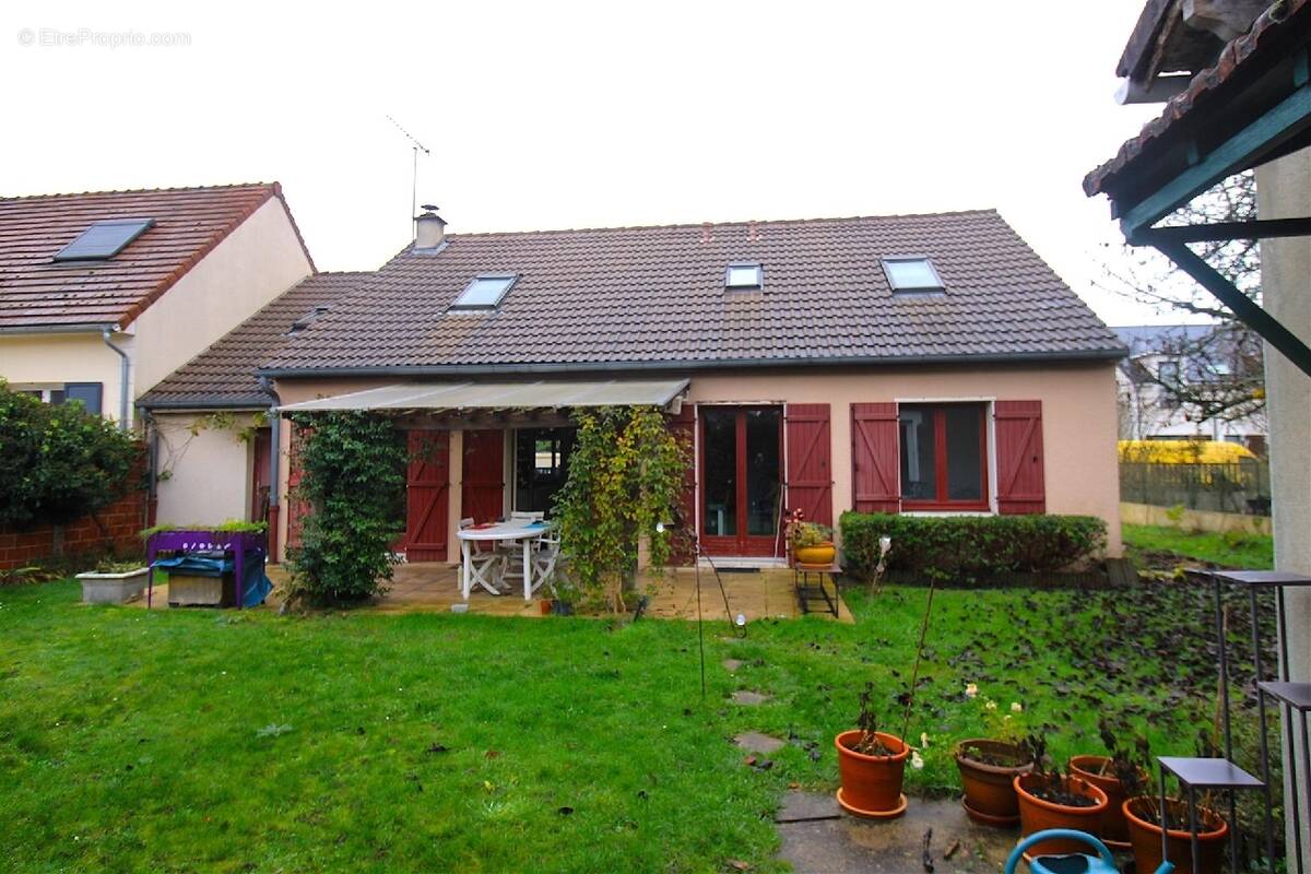 Maison à YERRES