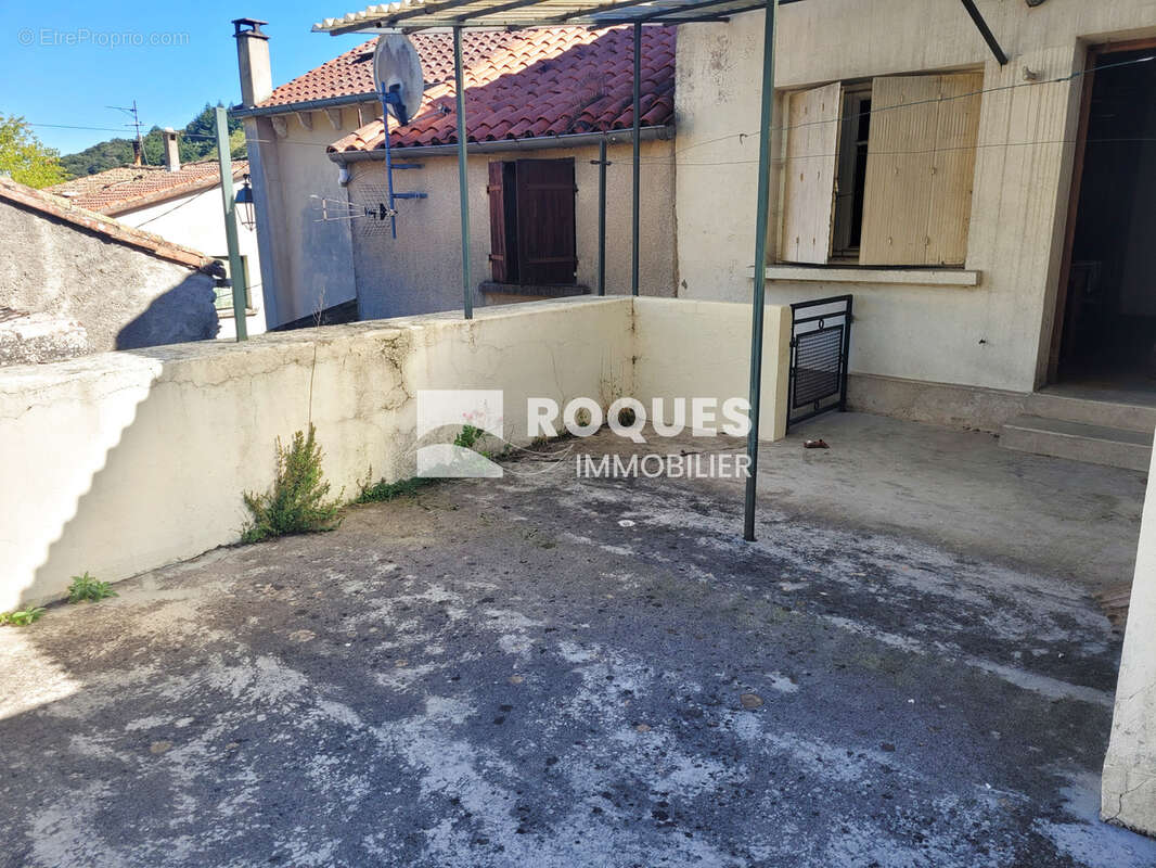 Maison à ROSIS