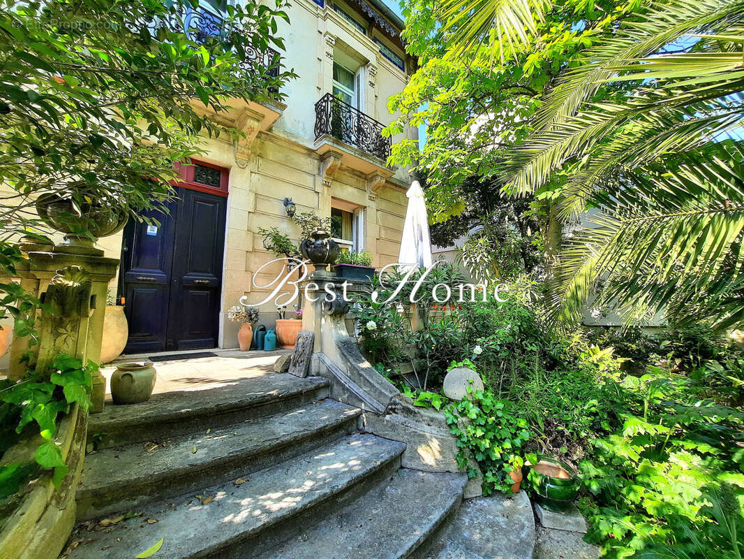 Maison à NIMES