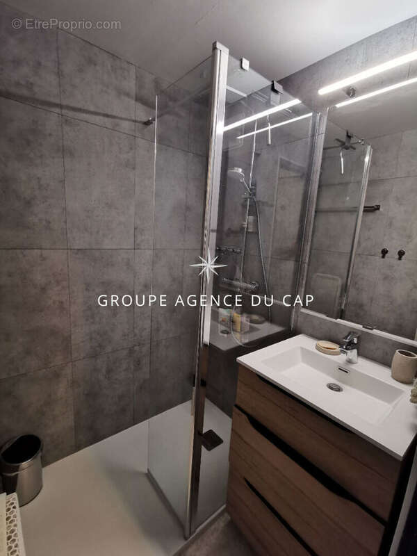 Appartement à LES ISSAMBRES