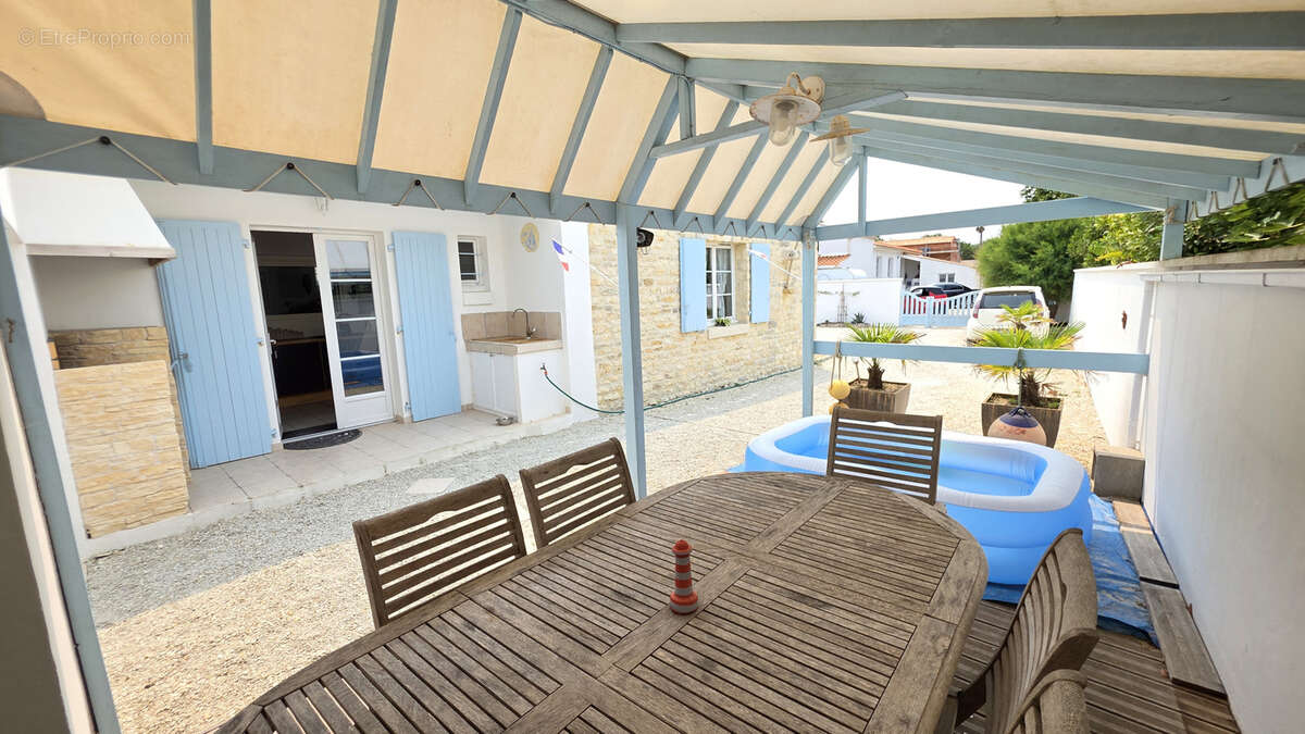 Maison 162 m2 à 500 m de la plage   5 chambres, garages et prestations haut de gamme - photo 14