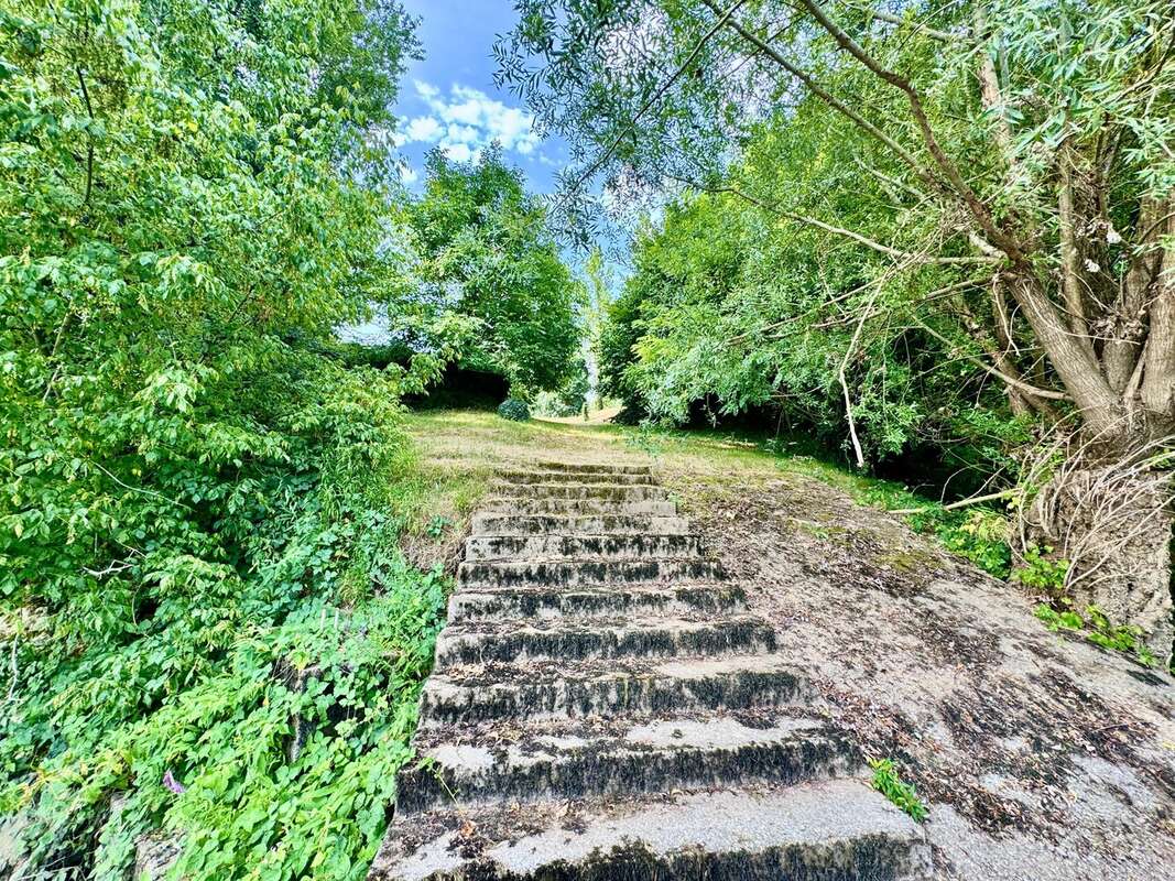 Superbe propriété en bord de la rivière Dordogne - photo 21