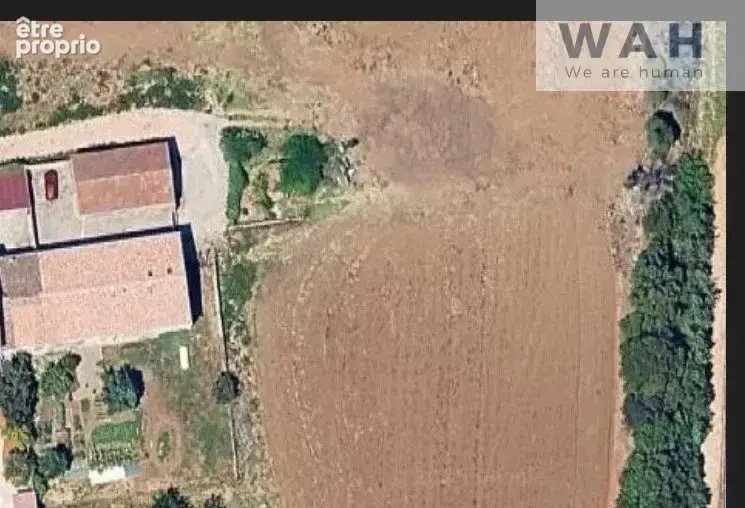 Vente mas de 200m2 et grange sur terrain de 711m2 et 4000m2 - photo 6