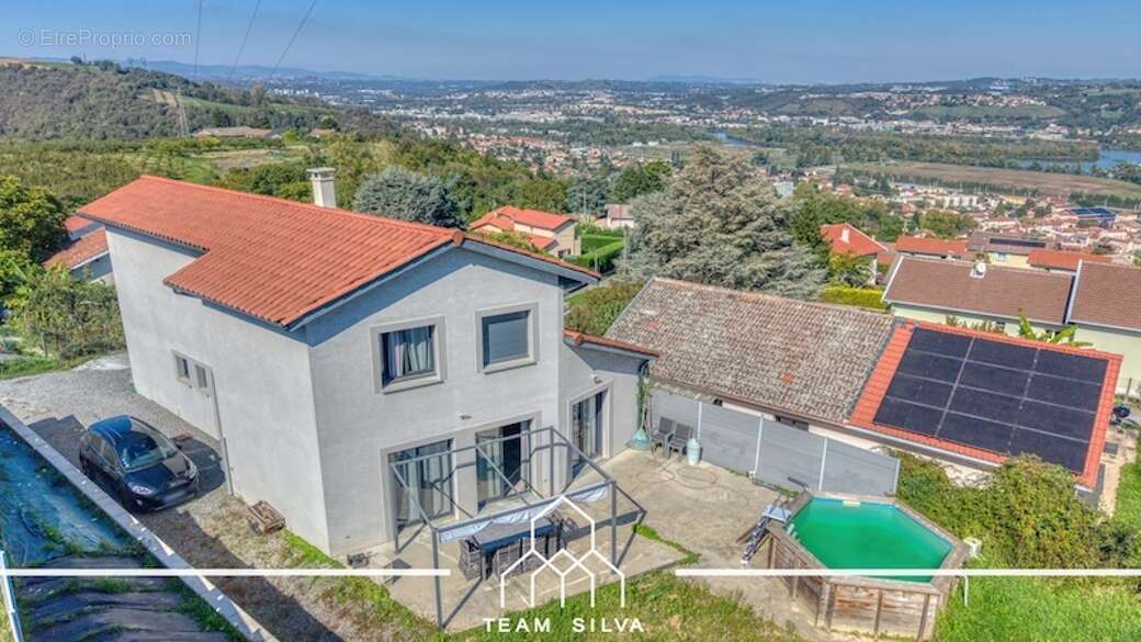 Maison à LOIRE-SUR-RHONE