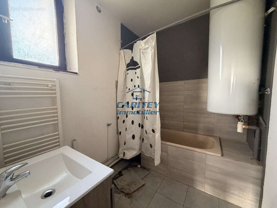 Appartement à SAINT-SAUVEUR