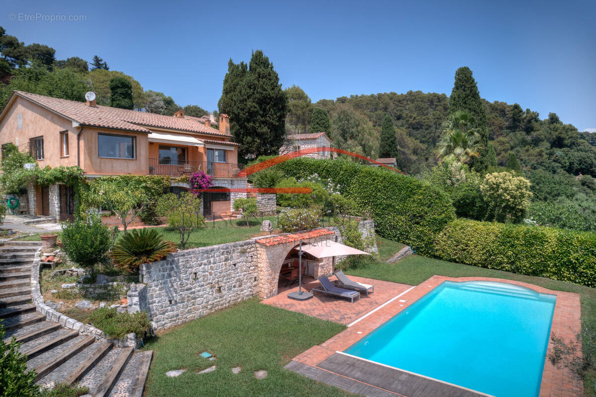 Maison à LA COLLE-SUR-LOUP