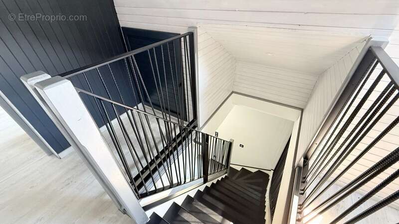 Superbe villa en position dominante aux portes de LOURDES ! - photo 13
