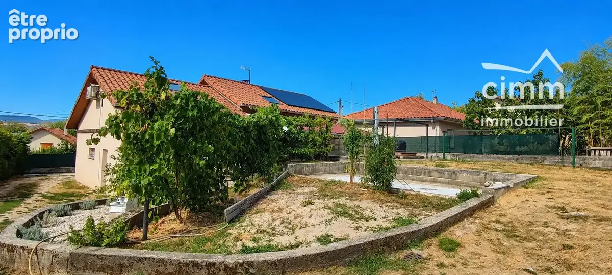 Maison à RIVES