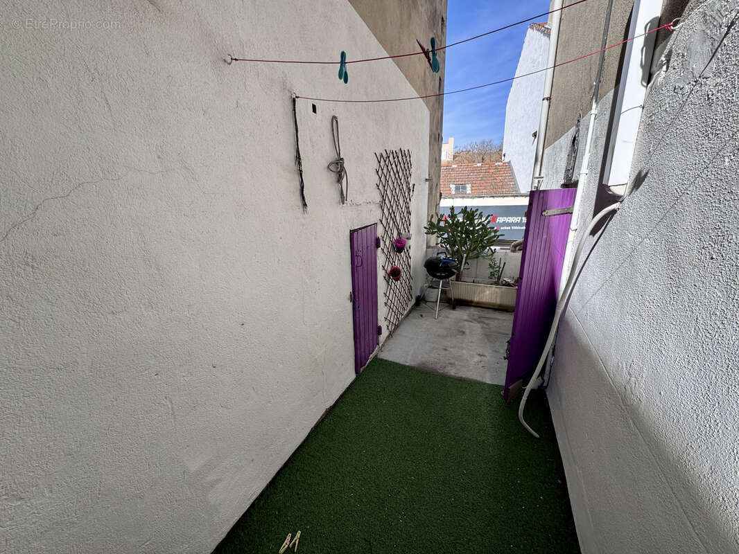 Appartement à MARSEILLE-16E