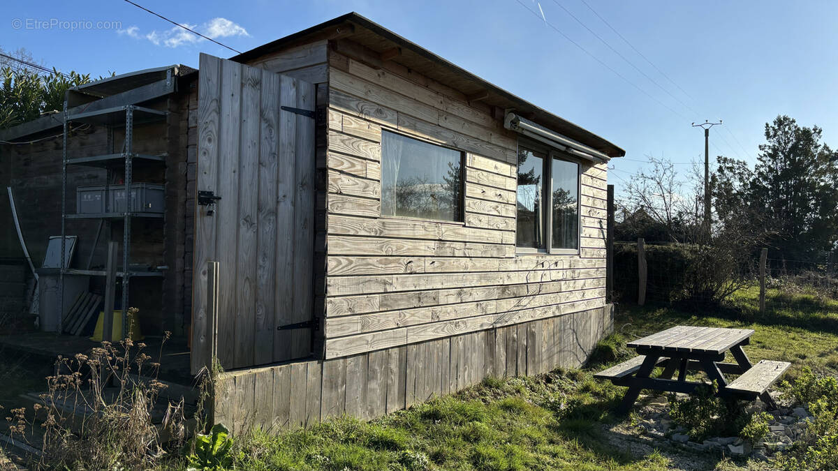 Terrain à CLOYES-SUR-LE-LOIR