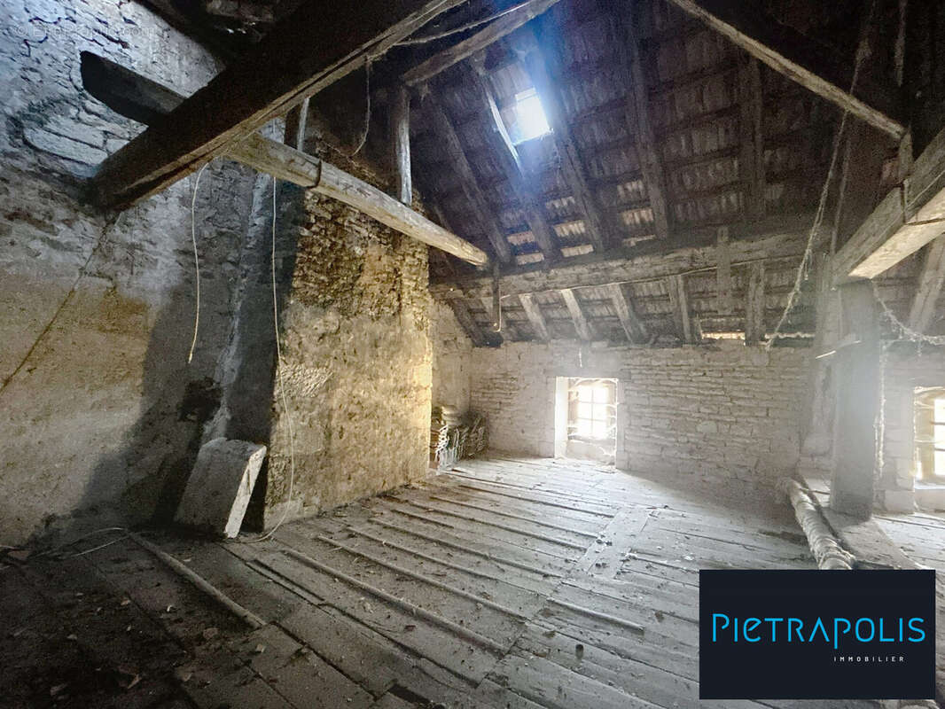 Maison à ARC-EN-BARROIS