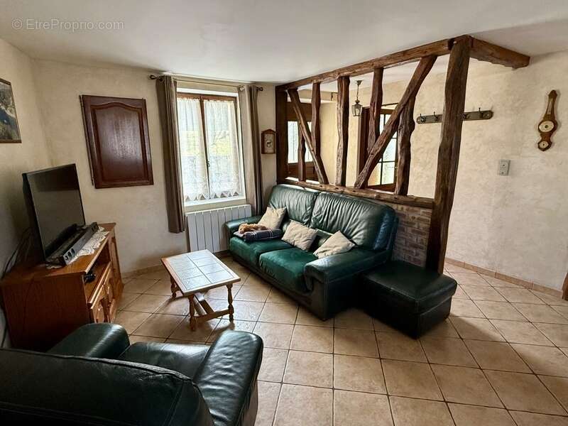 Maison à GRISY-LES-PLATRES