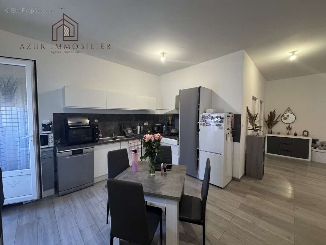 Appartement à LESPIGNAN