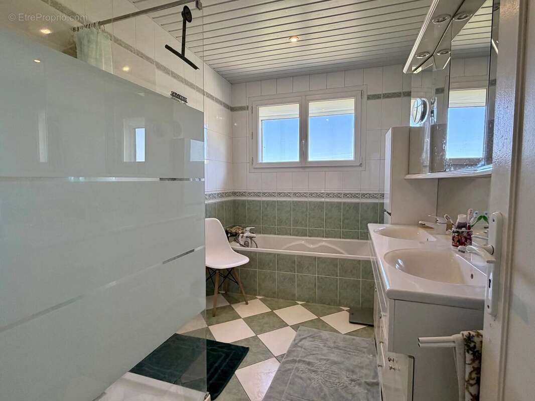 Spacieuse maison familiale avec piscine chauffée près de Lalinde - photo 12