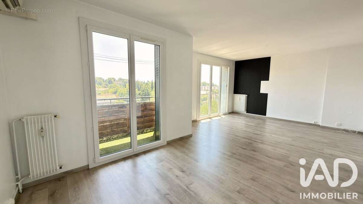 Appartement 67 m² à Salon-De-Provence  - photo 2