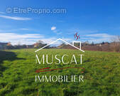 Terrain à SAINT-JEAN-DE-BOURNAY