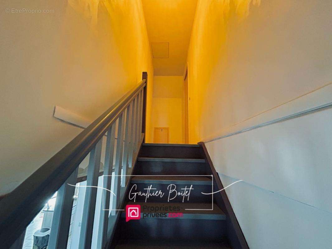 Maison à COULOMMIERS