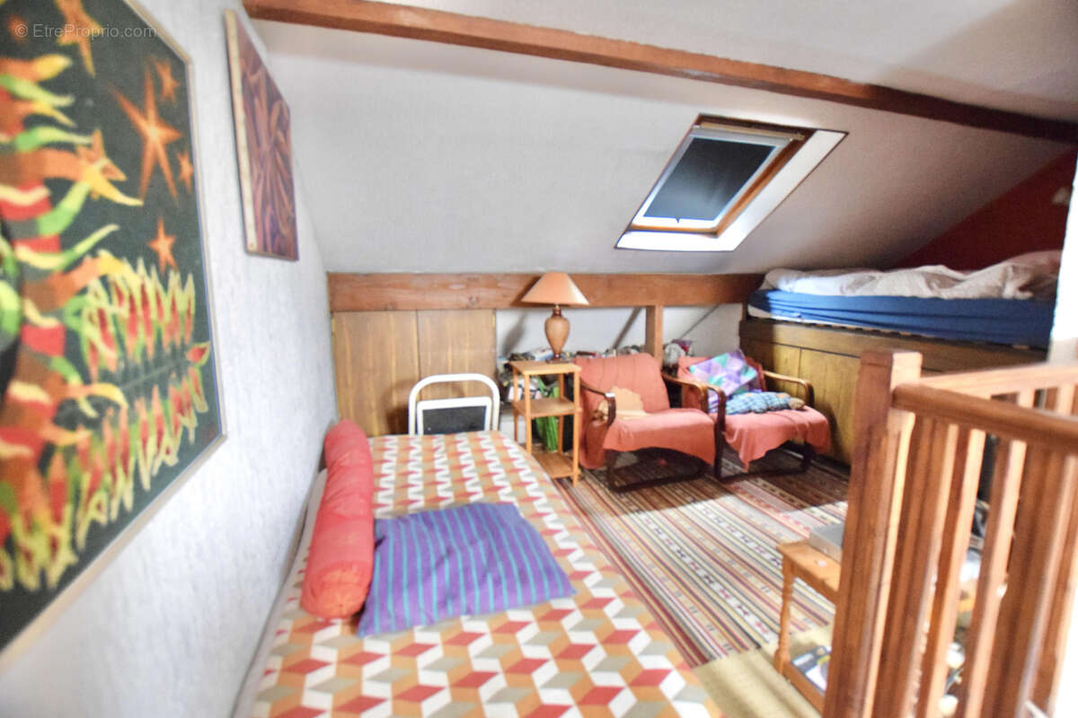 Maison à LE PERRAY-EN-YVELINES