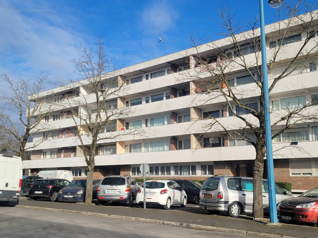 Appartement à VILLIERS-LE-BEL