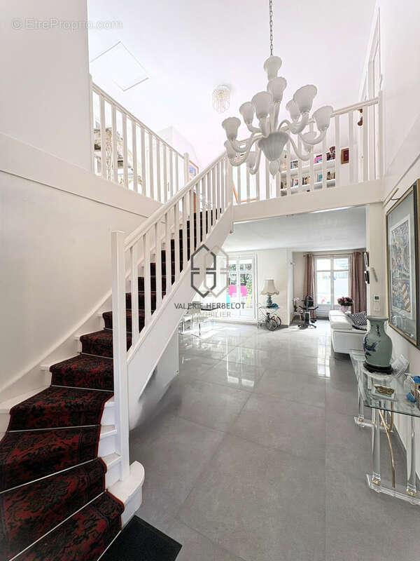  Maison contemporaine avec piscine - photo 5