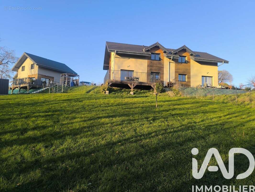 Photo 2 - Maison à LA BALME-DE-SILLINGY